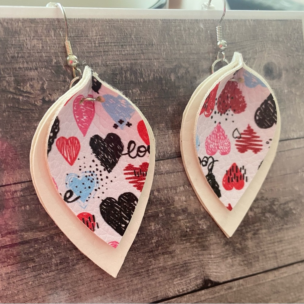 White heart earring